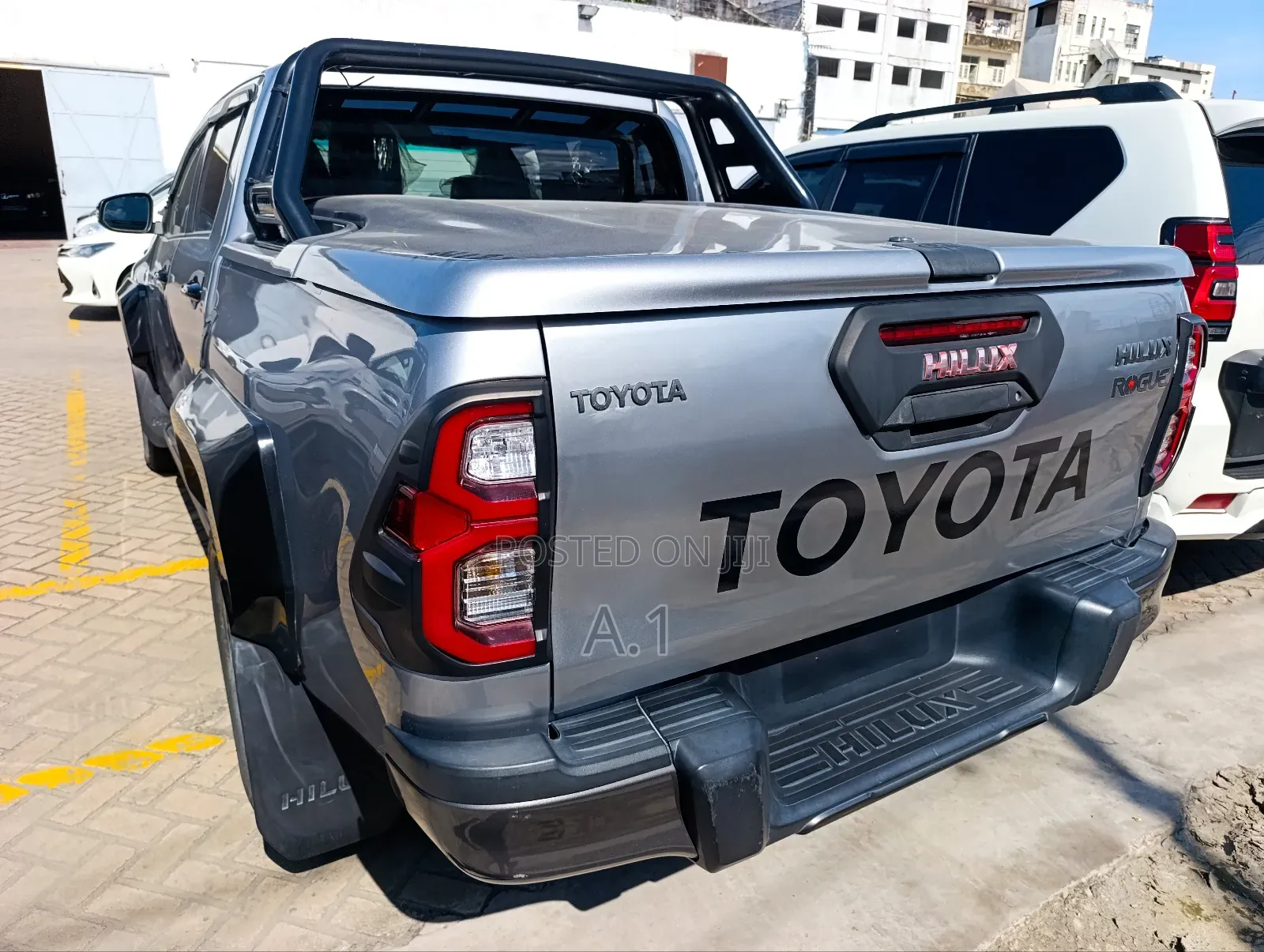 Toyota Hilux Revo Double Cab Deisel 2.8 RWD 2019 Silver