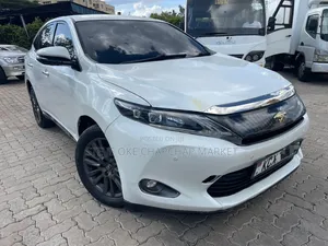 Toyota Harrier 2.0 2014 White
