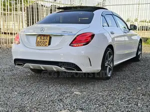Mercedes-Benz C200 2018 White