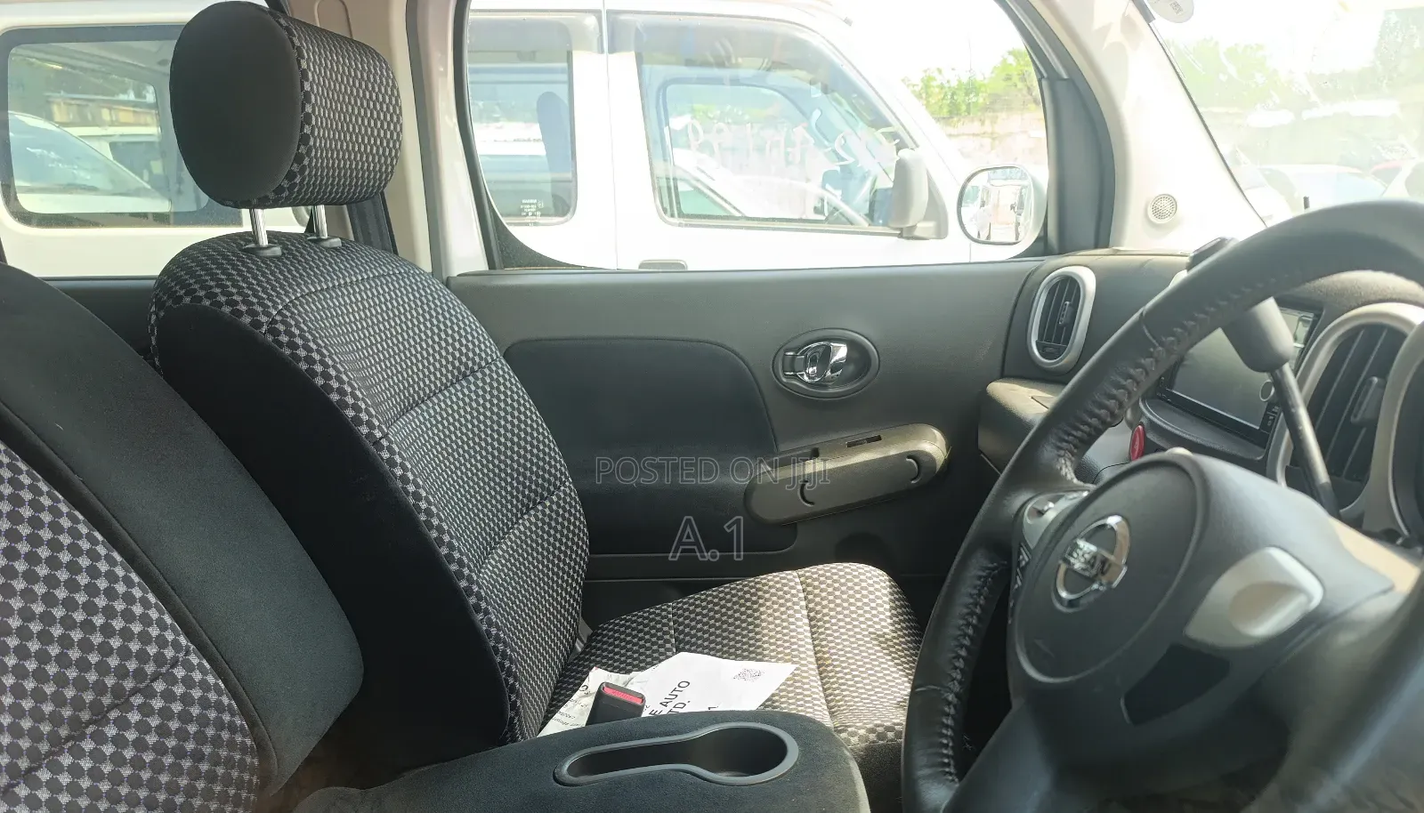 Nissan Cube 2019 Silver
