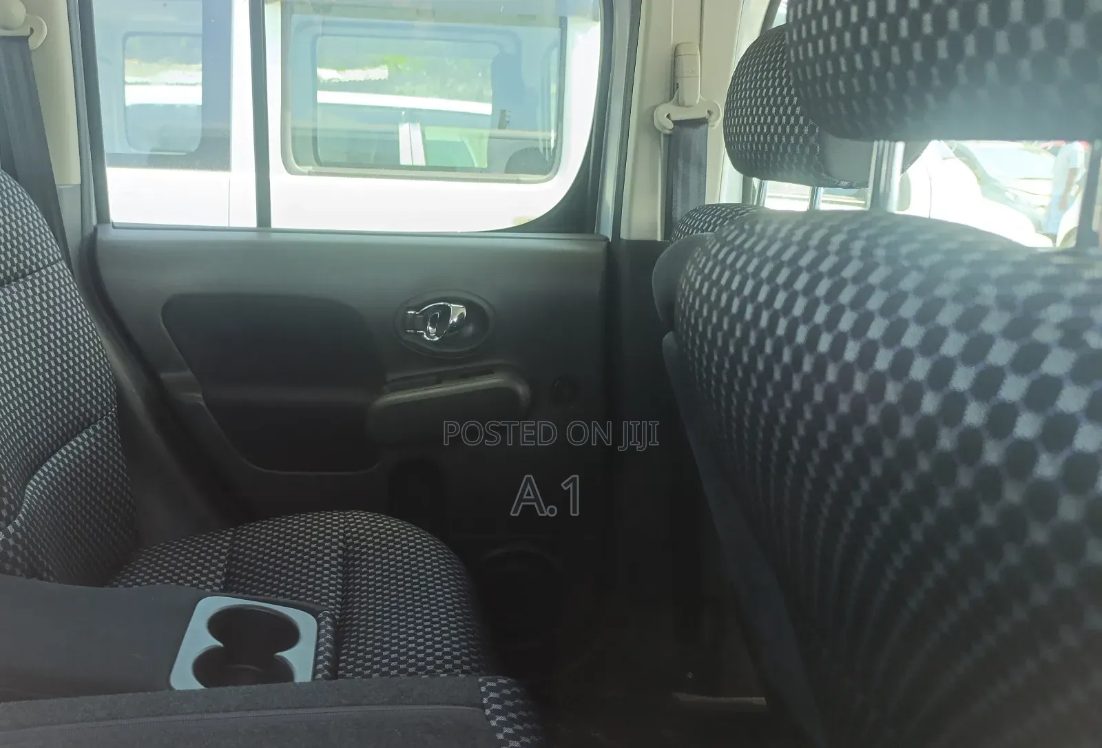 Nissan Cube 2019 Silver
