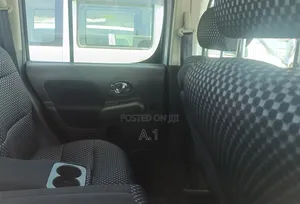 Nissan Cube 2019 Silver