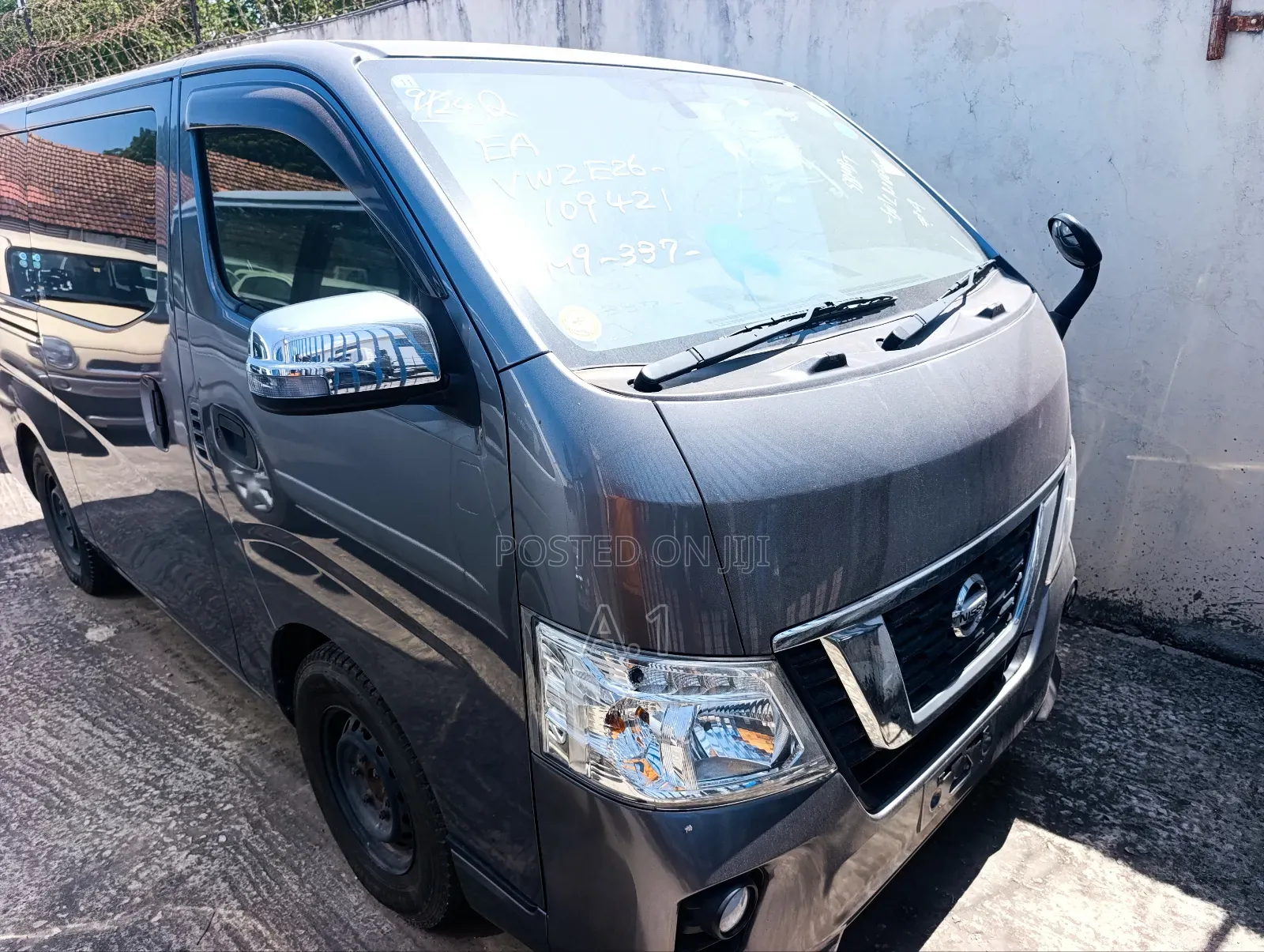 Nissan Caravan (Urvan) 2018 Grey