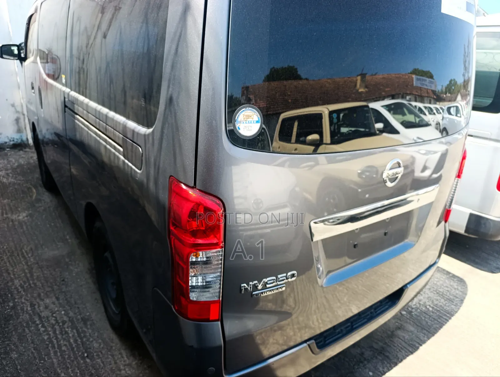 Nissan Caravan (Urvan) 2018 Grey