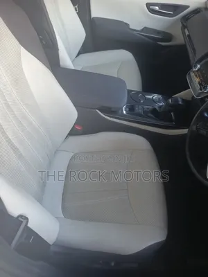 Toyota Crown 2019 White