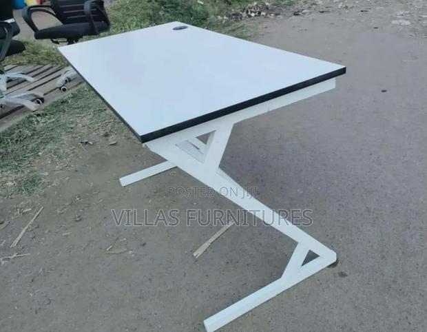 Z Design Metallic White Paint Study Table