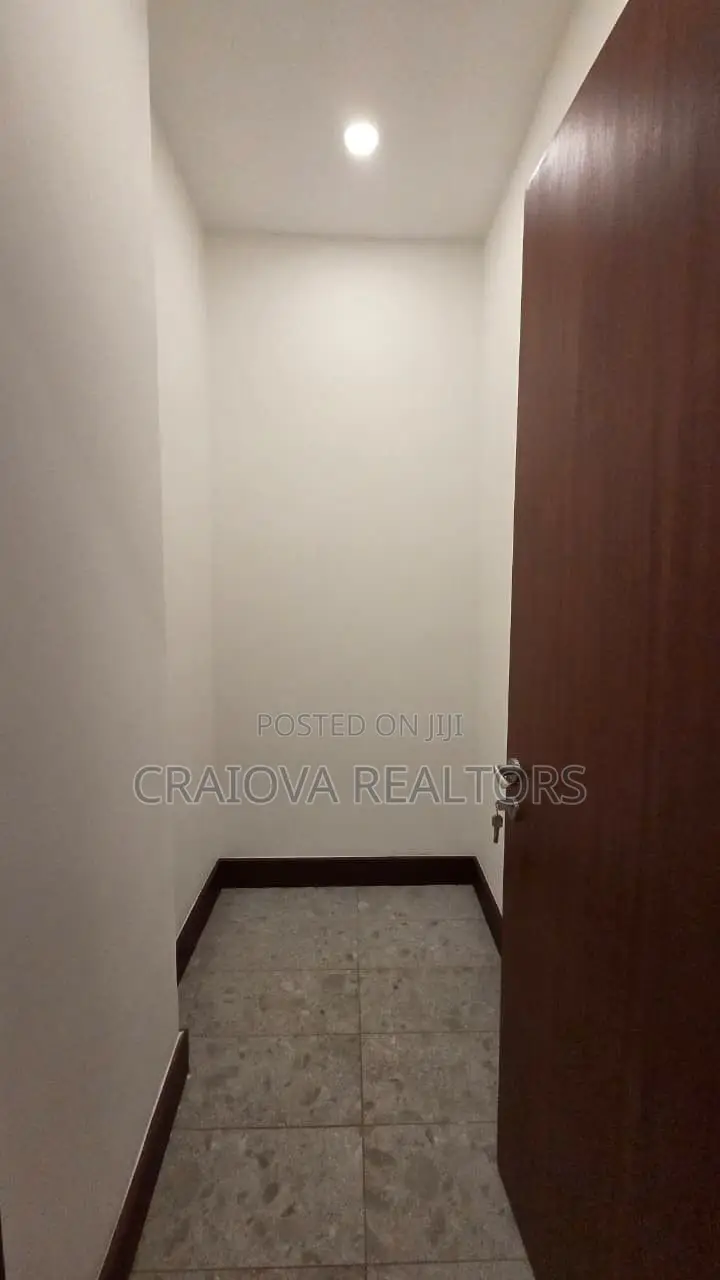 4bdrm Apartment in Parklands/Highridge for rent
