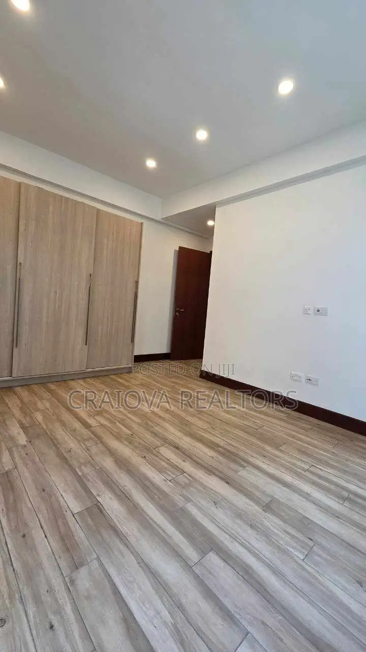 4bdrm Apartment in Parklands/Highridge for rent