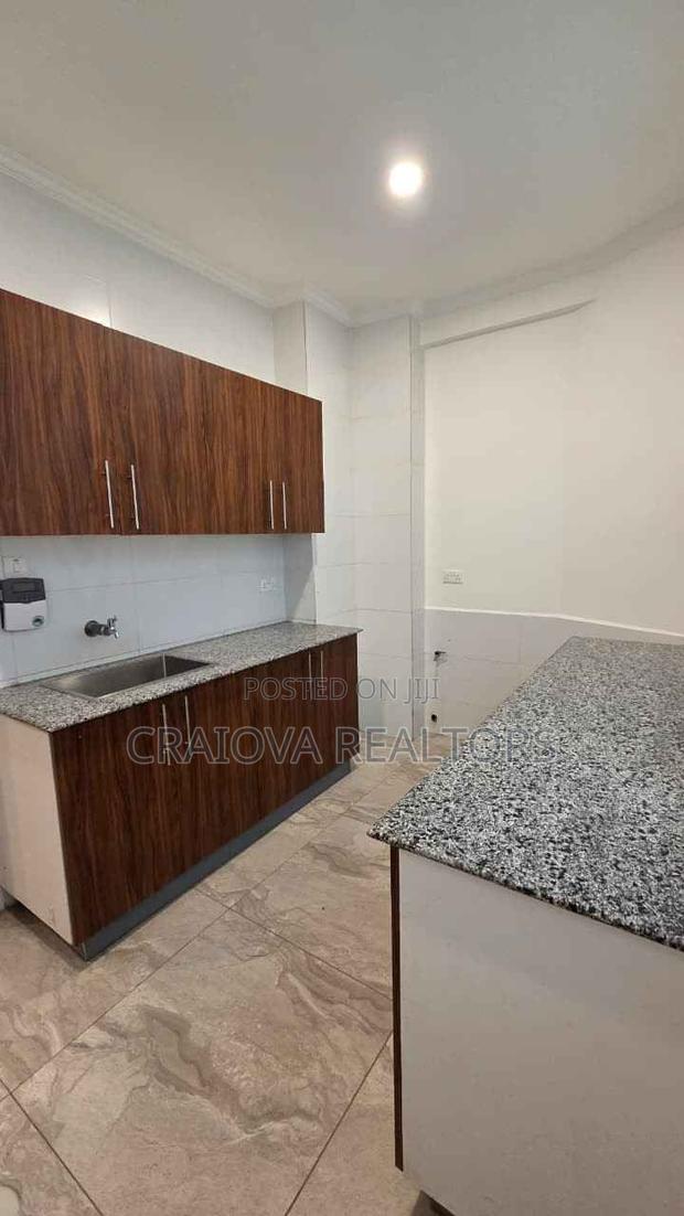 4bdrm Apartment in Parklands/Highridge for rent - thumbnail 7