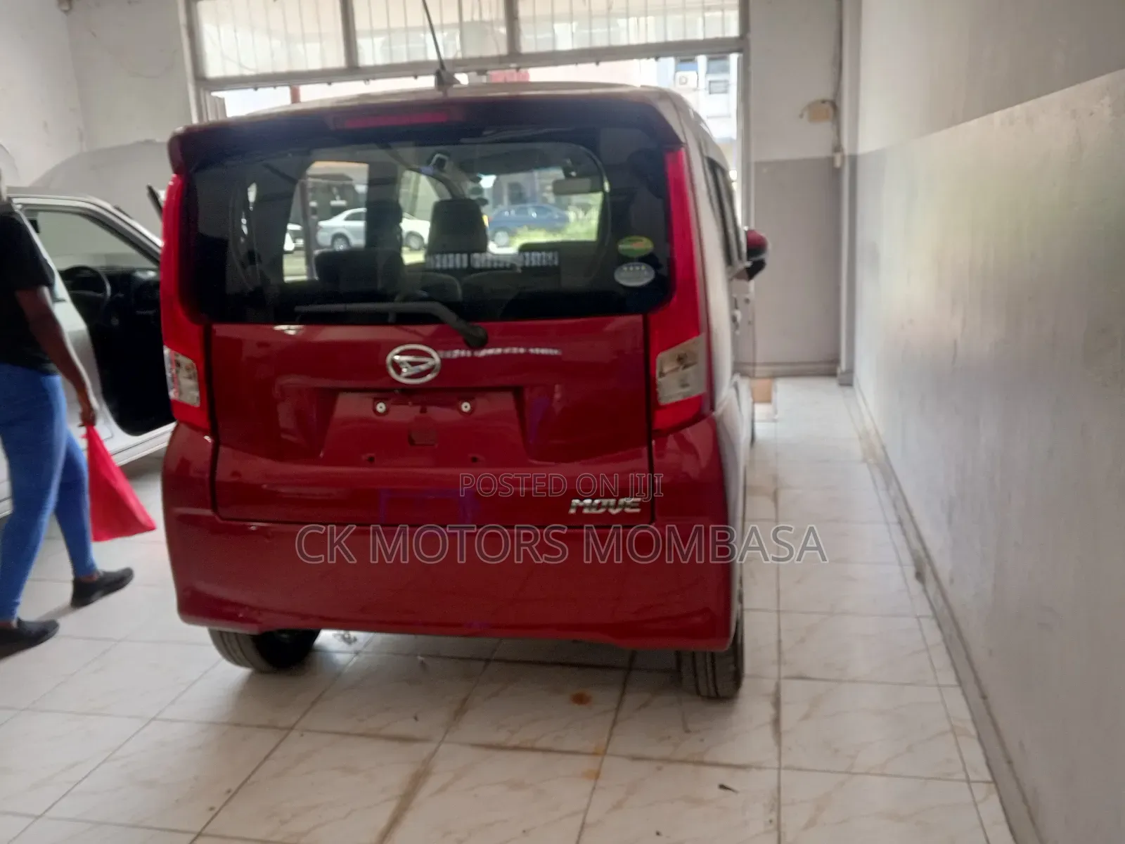 Daihatsu Move 2019 Red