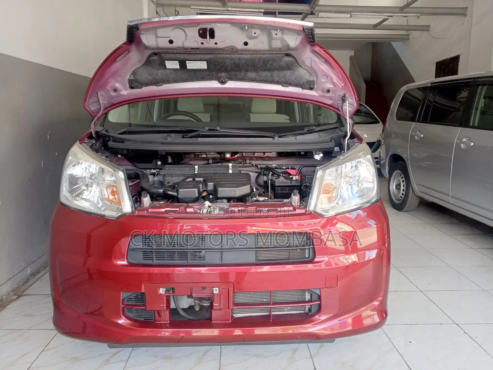 Daihatsu Move 2019 Red