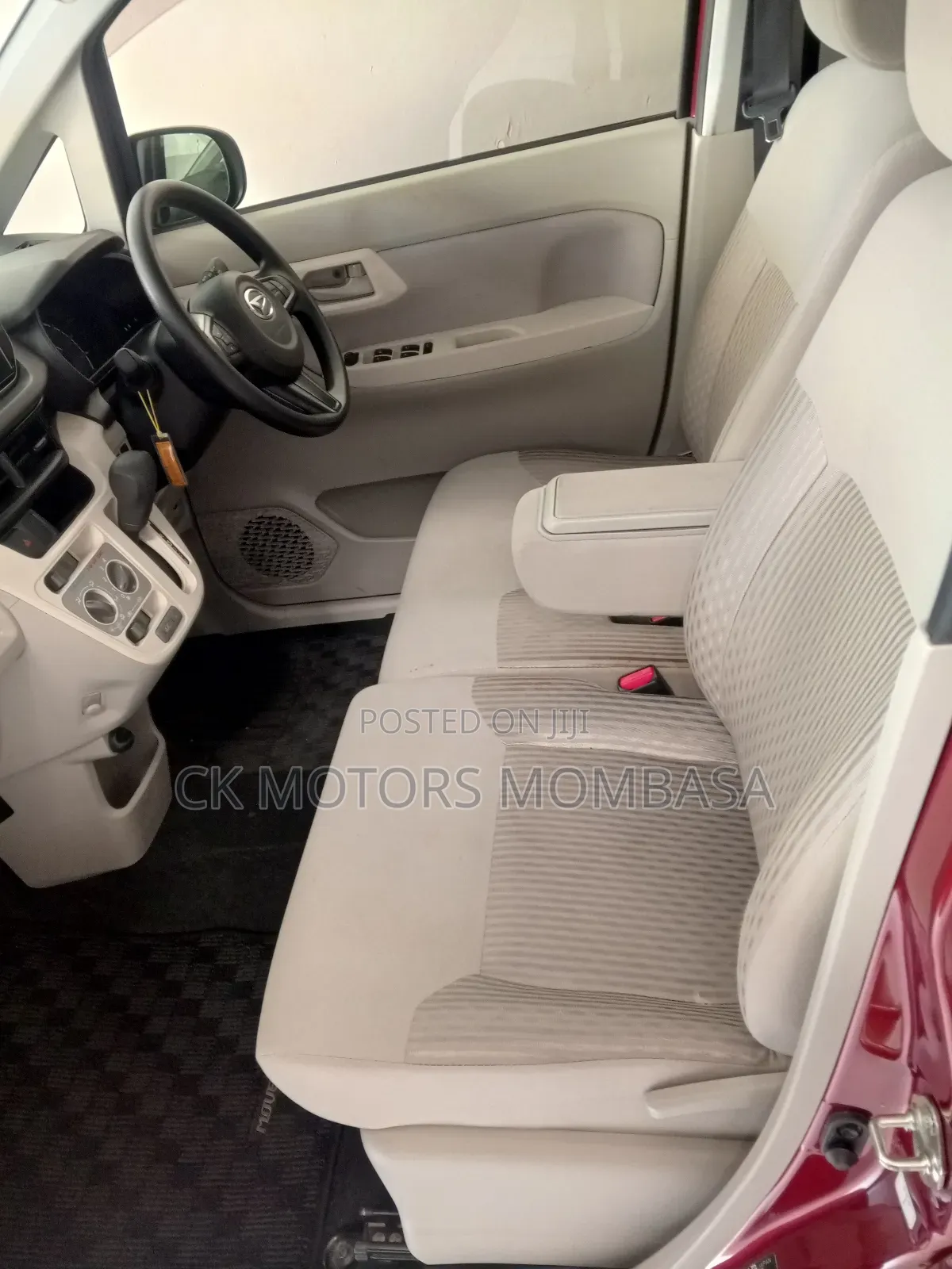 Daihatsu Move 2019 Red