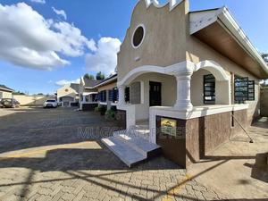 3bdrm Bungalow in Zambezi/Sigona for rent