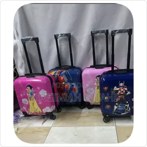 Kids’ Hard-Shell Suitcase Design