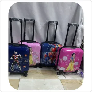 Kids’ Hard-Shell Suitcase Design