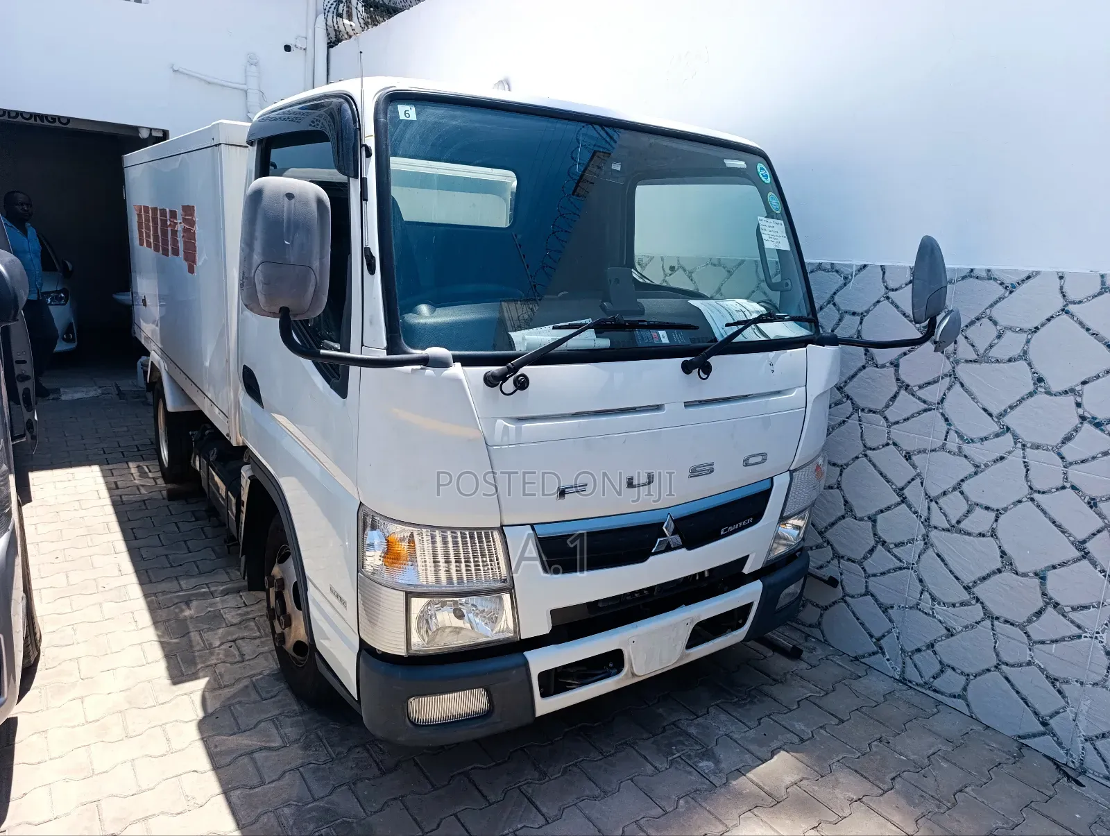 2019 Mitsubishi Fuso Canter Freezer Body