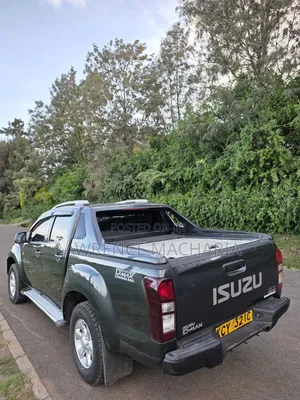 Isuzu D-MAX 2019 Gray