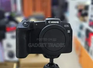 Canon Eos Rp Mirrorless Digital Camera (Body) Just Like New