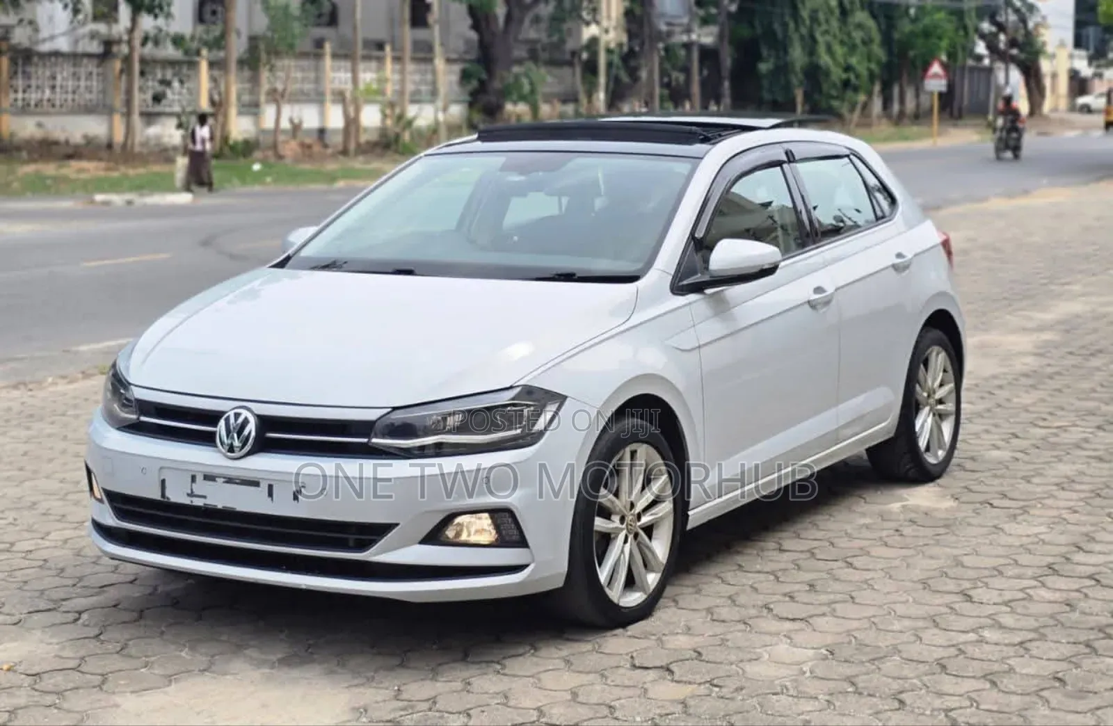 Audi A4 2018 White