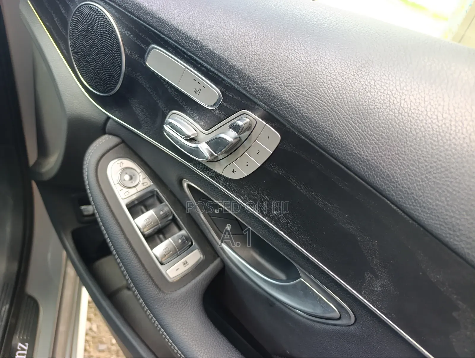 Mercedes-Benz C180 2019 Silver