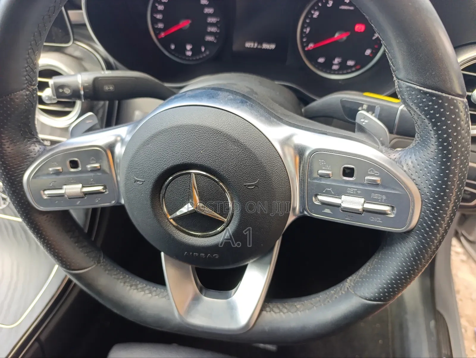 Mercedes-Benz C180 2019 Silver