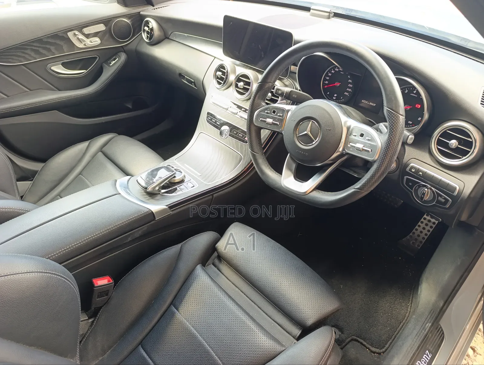 Mercedes-Benz C180 2019 Silver