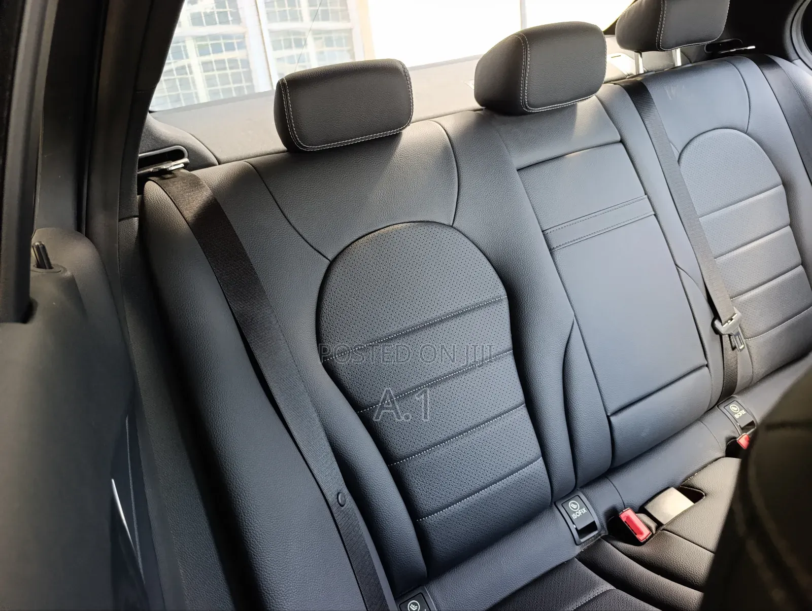 Mercedes-Benz C180 2019 Silver