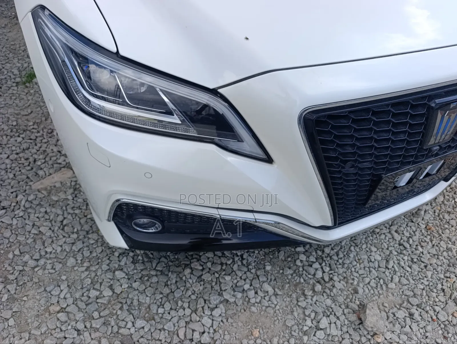Toyota Crown 2019 Pearl