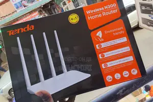 Tenda F6 Router 4 Antennae// Tenda F6 Router