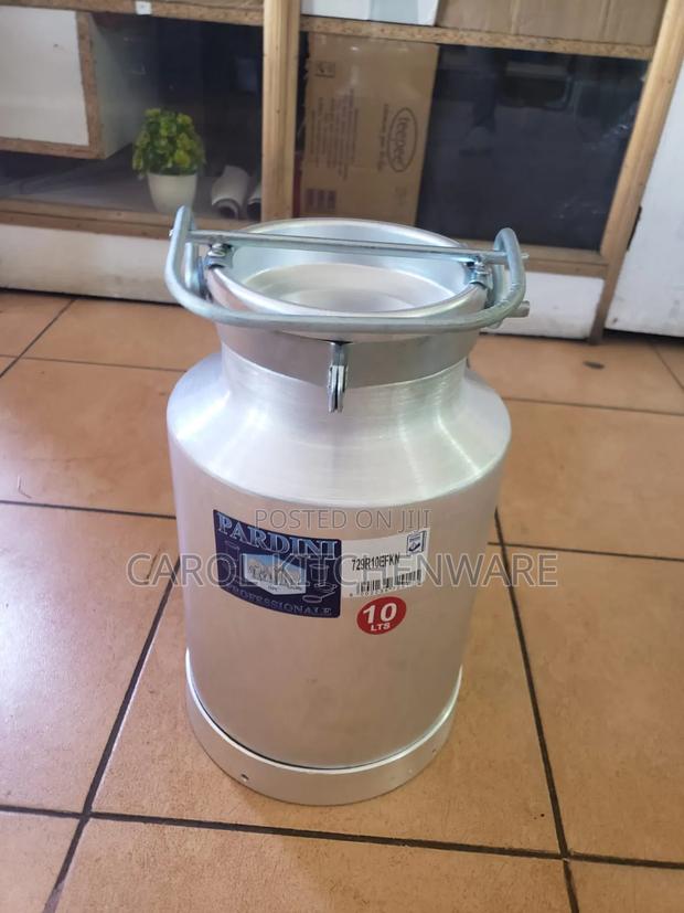 10 LTRS Aluminium Milkcan/Lockable Milkcan