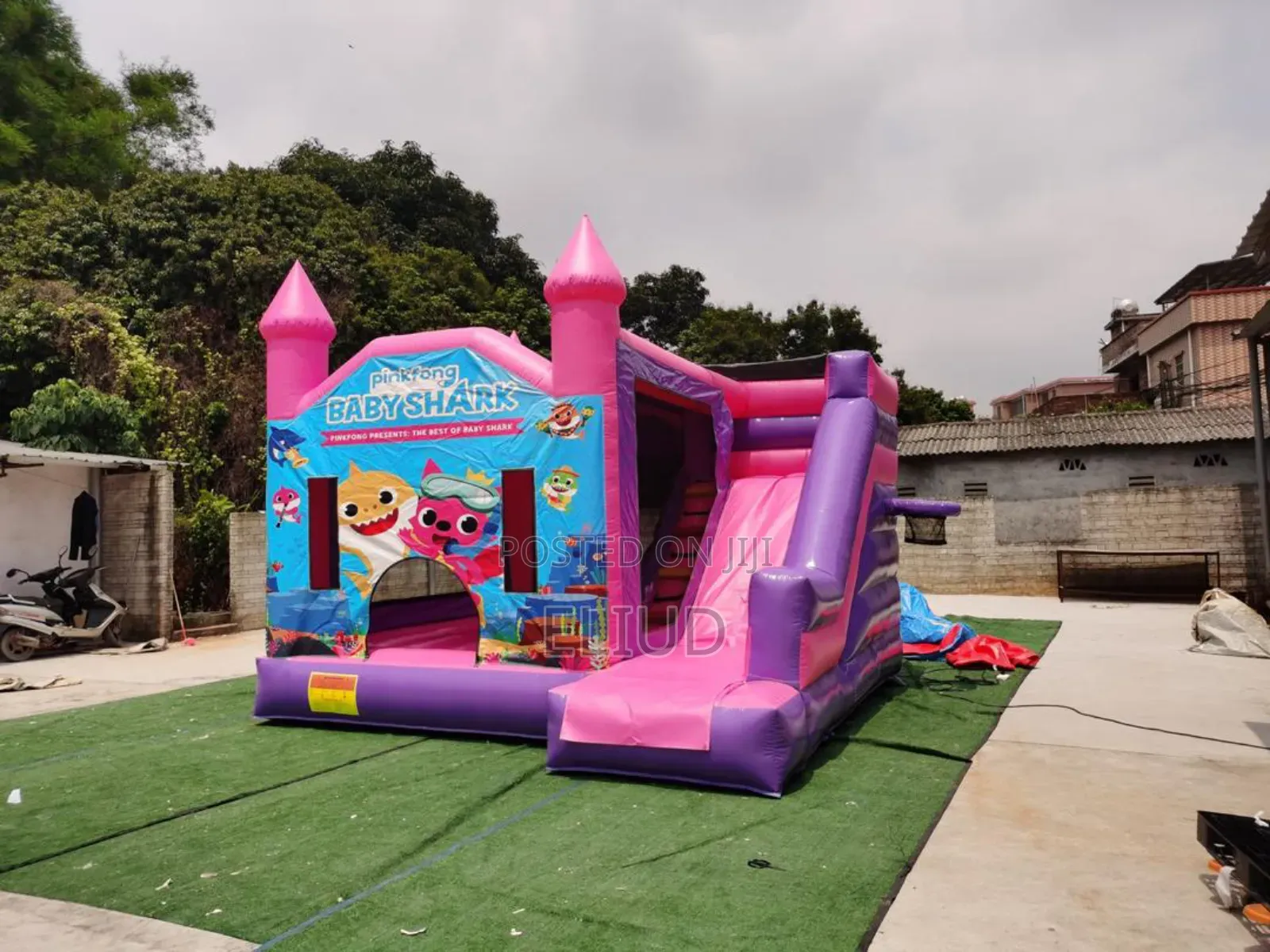 Bouncing Castles For Hire