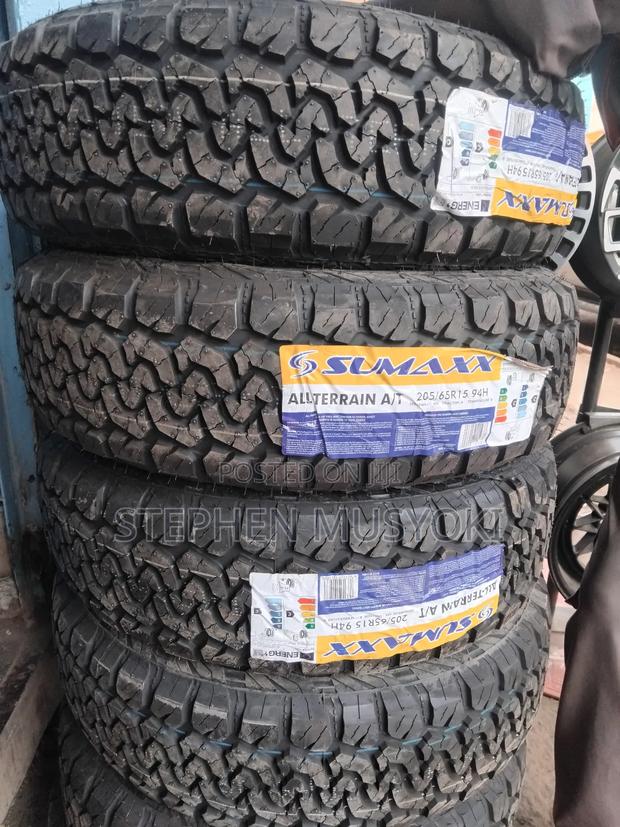 Summax at Size 205/65r15