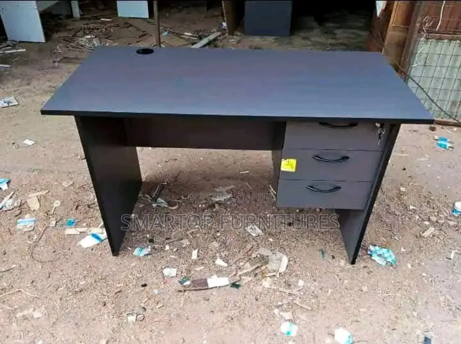 Gray 1.2m Desk