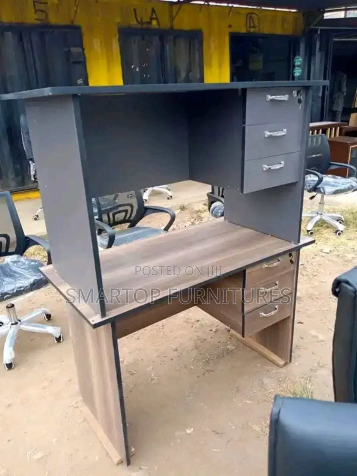 Gray 1.2m Desk