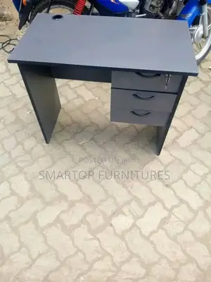 Gray 1.2m Desk