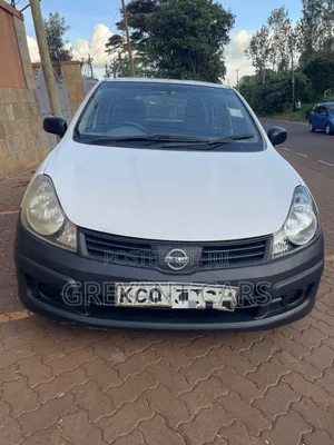 Nissan Advan 2012 White