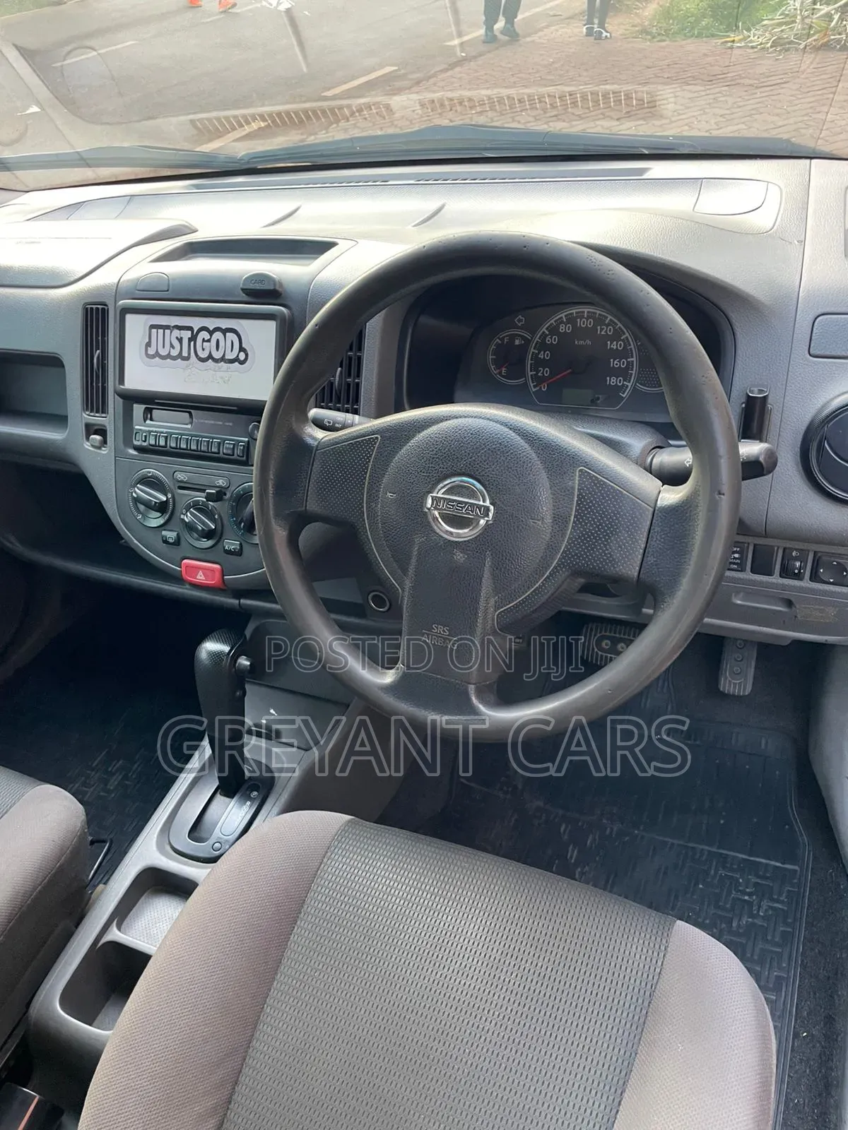 Nissan Advan 2012 White