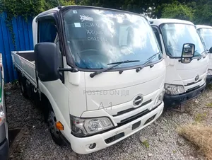 3 Tonne Hino Dutro