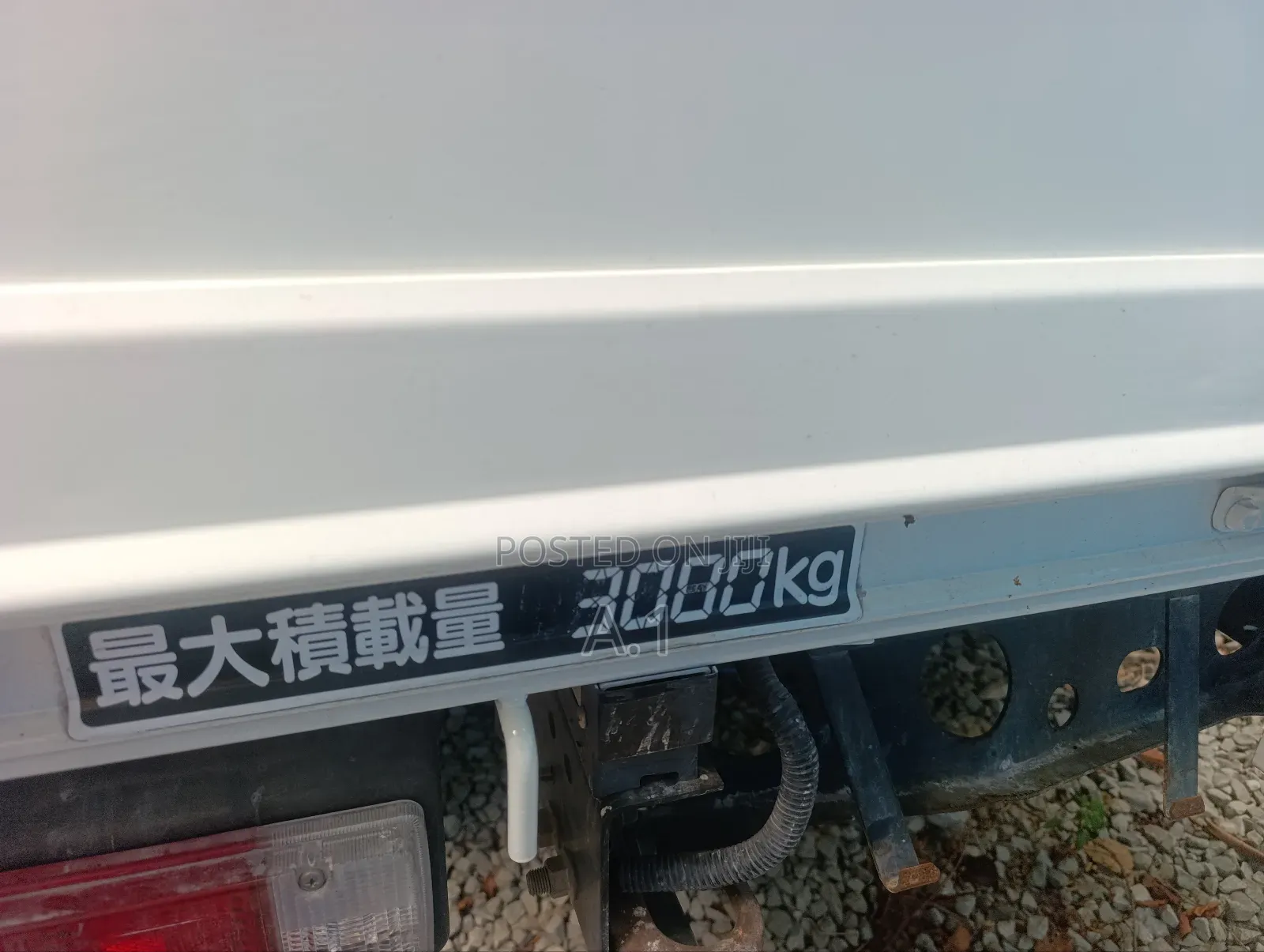 3 Tonne Hino Dutro