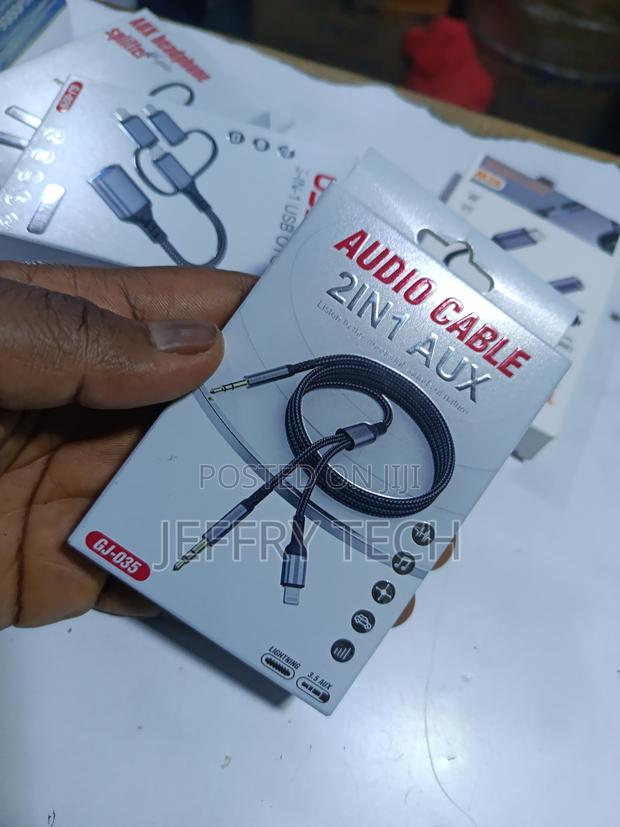 2-in-1 Lightning to 3.5mm Aux Audio Cable, - thumbnail 2