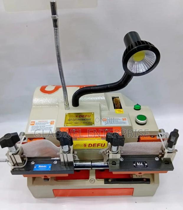 Defu Key Cutting Machine - main view