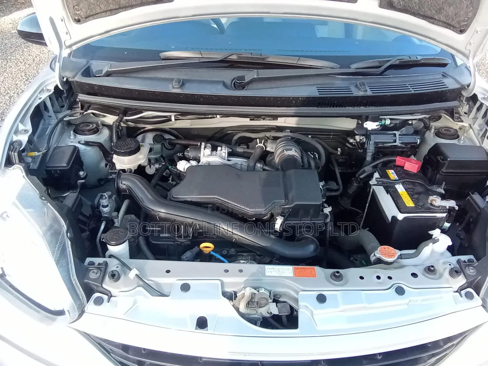 Toyota Passo 2019 Silver