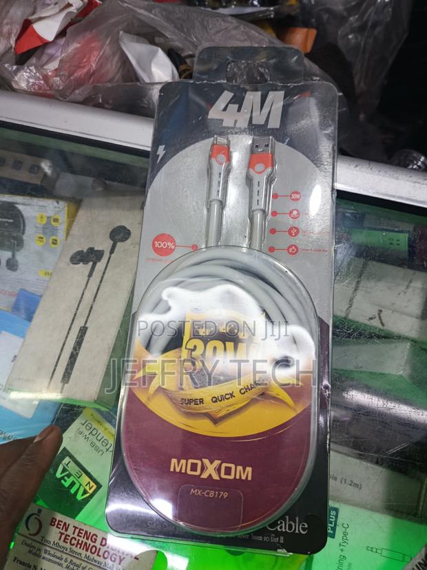Moxom Lightning 30w Fast Charging Data Cable 4-Meter - thumbnail 2