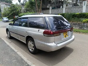 Subaru Legacy 1995 Silver