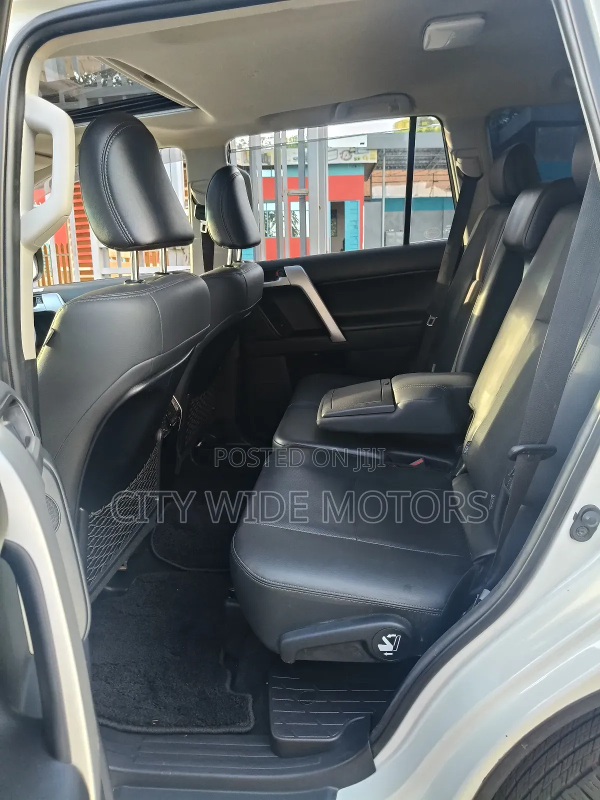 Toyota Land Cruiser Prado 2.8 2021 White