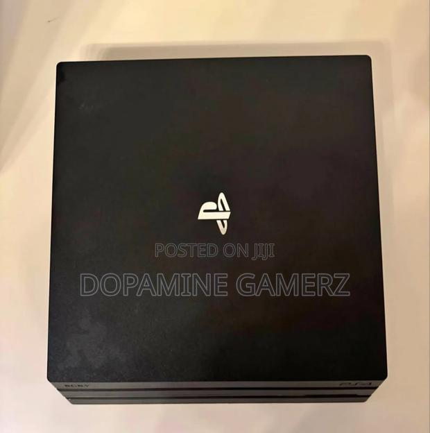 Playstation 4 Pro - thumbnail 6