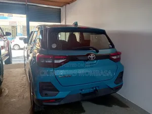 Toyota Raize 2020 Blue