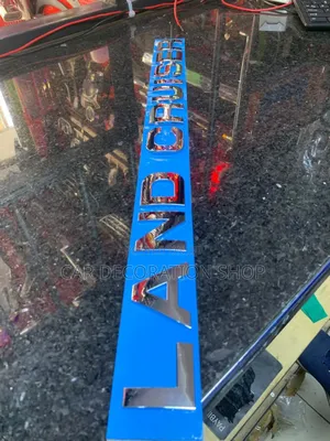 Bonnet Silver Lettering Land Cruiser 3d Badge