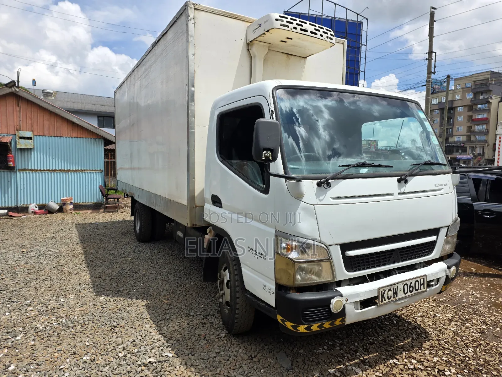 Mitsubishi Fuso Canter 2015 White