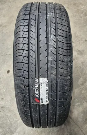 215/55r17 Yokohama Tyres 94 V